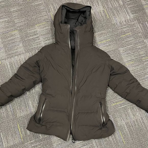 LULULEMON WOMEN'S SLEET STREET JACKET BLACK